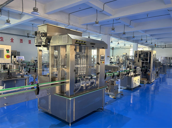 辣椒醬灌裝機設備展示